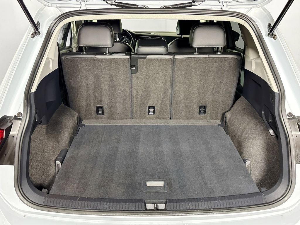 Used 2019 Volkswagen Tiguan SE AWD/4WD image 20