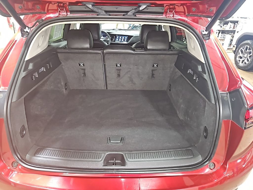 Used 2023 Buick Envision Essence image 26