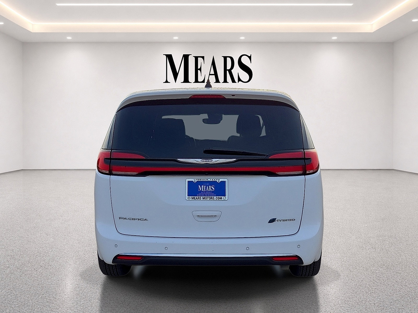 Used 2024 Chrysler Pacifica Limited FWD image 4