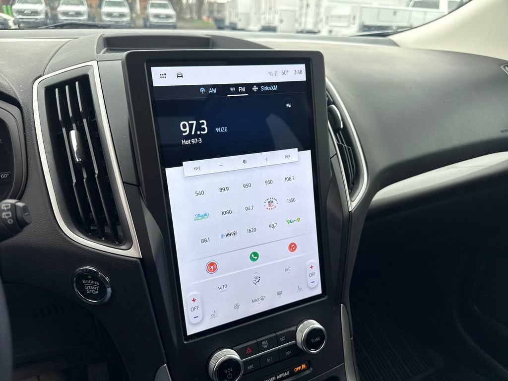 Used 2024 Ford Edge SEL w/ Class II Trailer Tow Package image 33