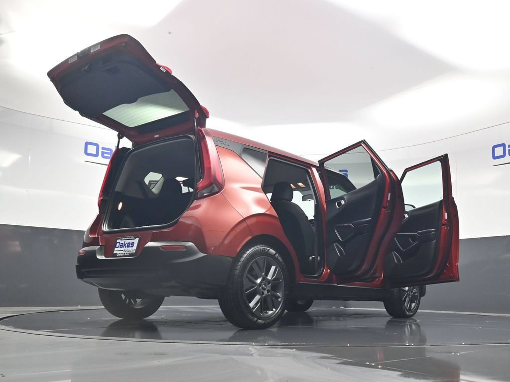 Certified 2021 Kia Soul S FWD image 56