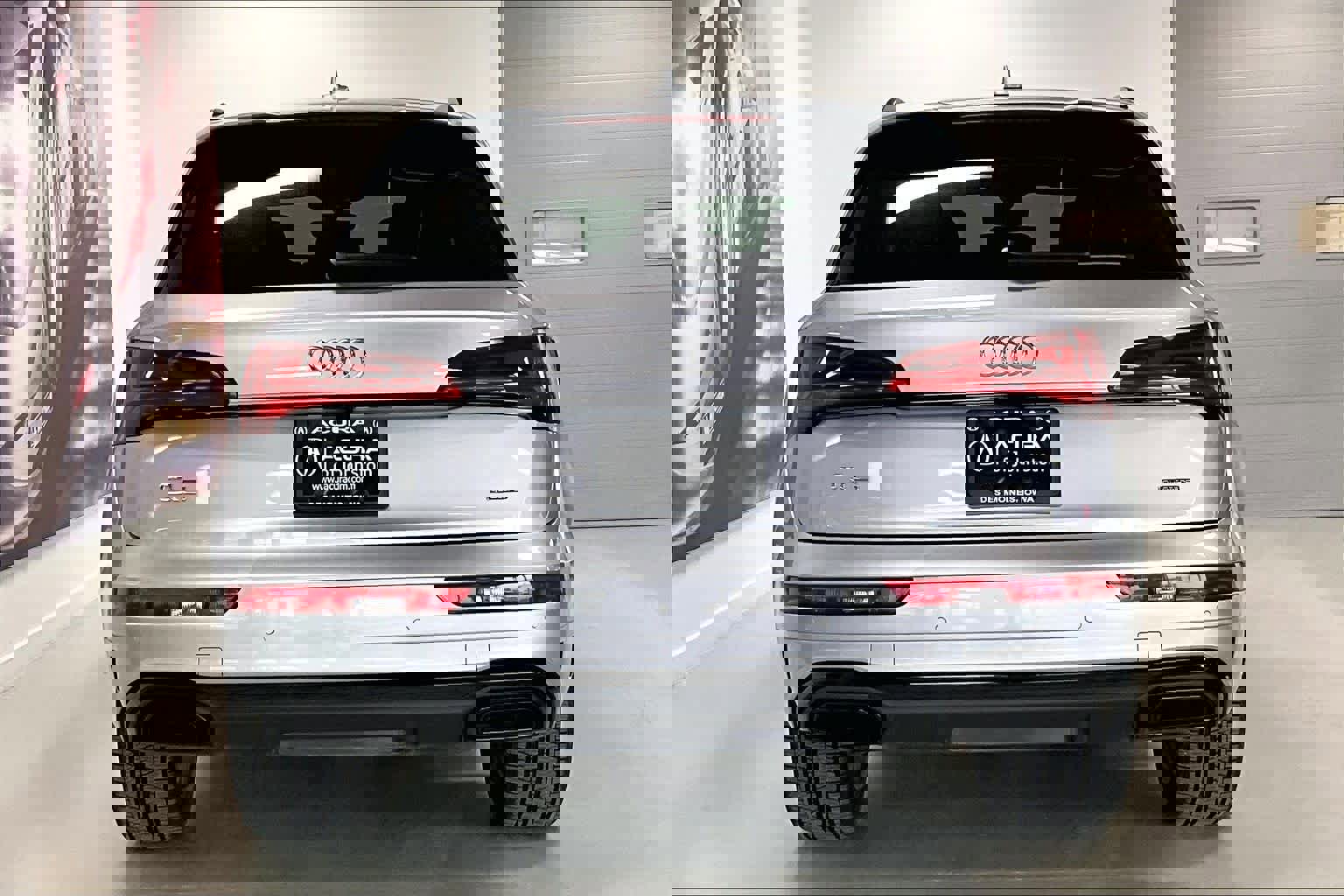 Used 2025 Audi Q5 2.0T Premium image 5