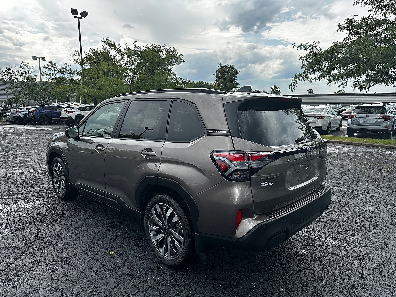 Certified 2025 Subaru Forester Touring AWD/4WD image 5