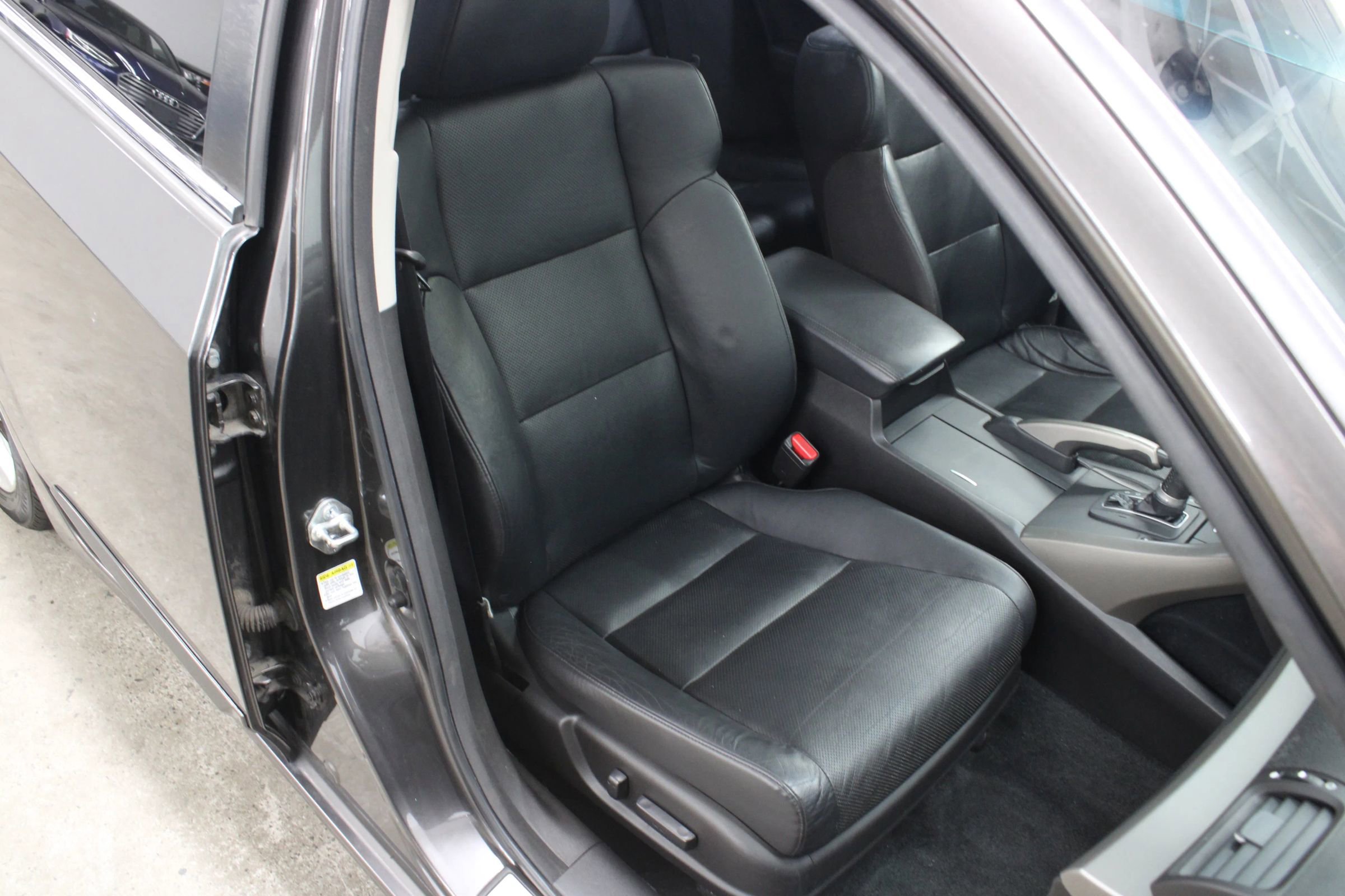 Used 2009 Acura TSX Sedan image 16