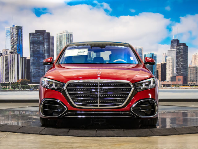 New 2027 Mercedes-Benz S 580 4MATIC Sedan image 3