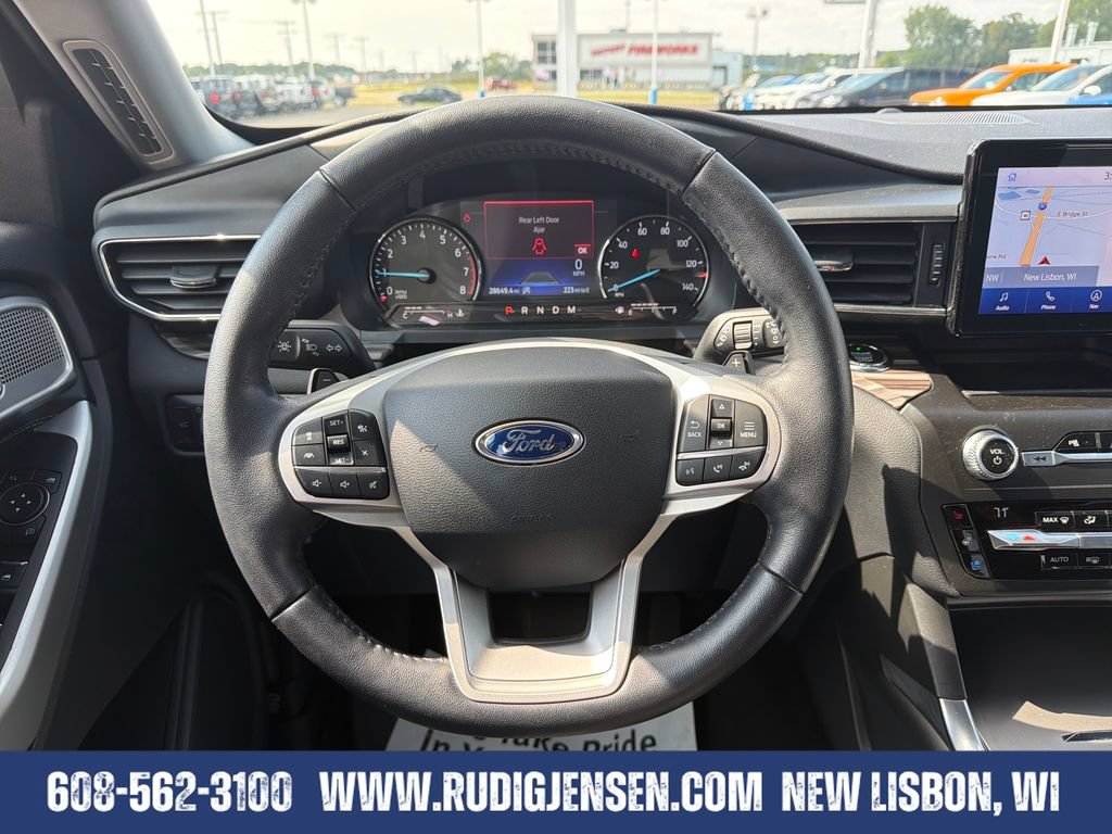 Used 2020 Ford Explorer Limited w/ Class III Trailer Tow Package AWD/4WD image 14