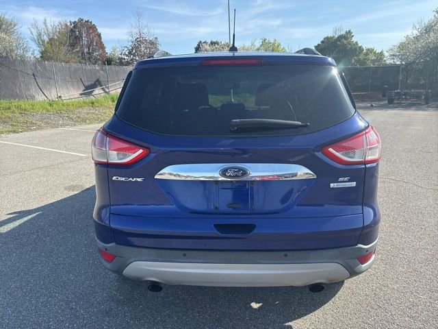 Used 2015 Ford Escape SE w/ SE Chrome Package image 4