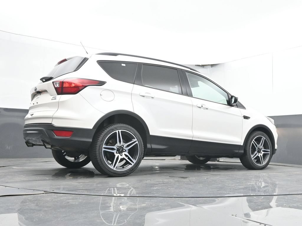 Used 2019 Ford Escape SEL AWD/4WD image 24