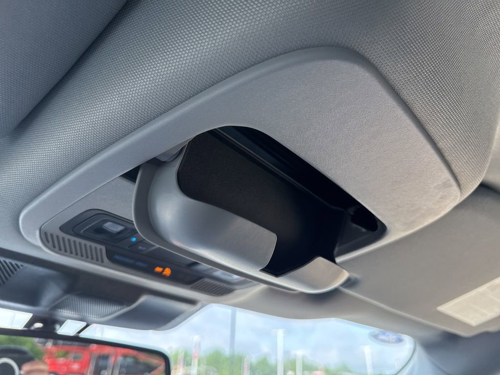 New 2025 Ford F150 Lightning Flash image 21