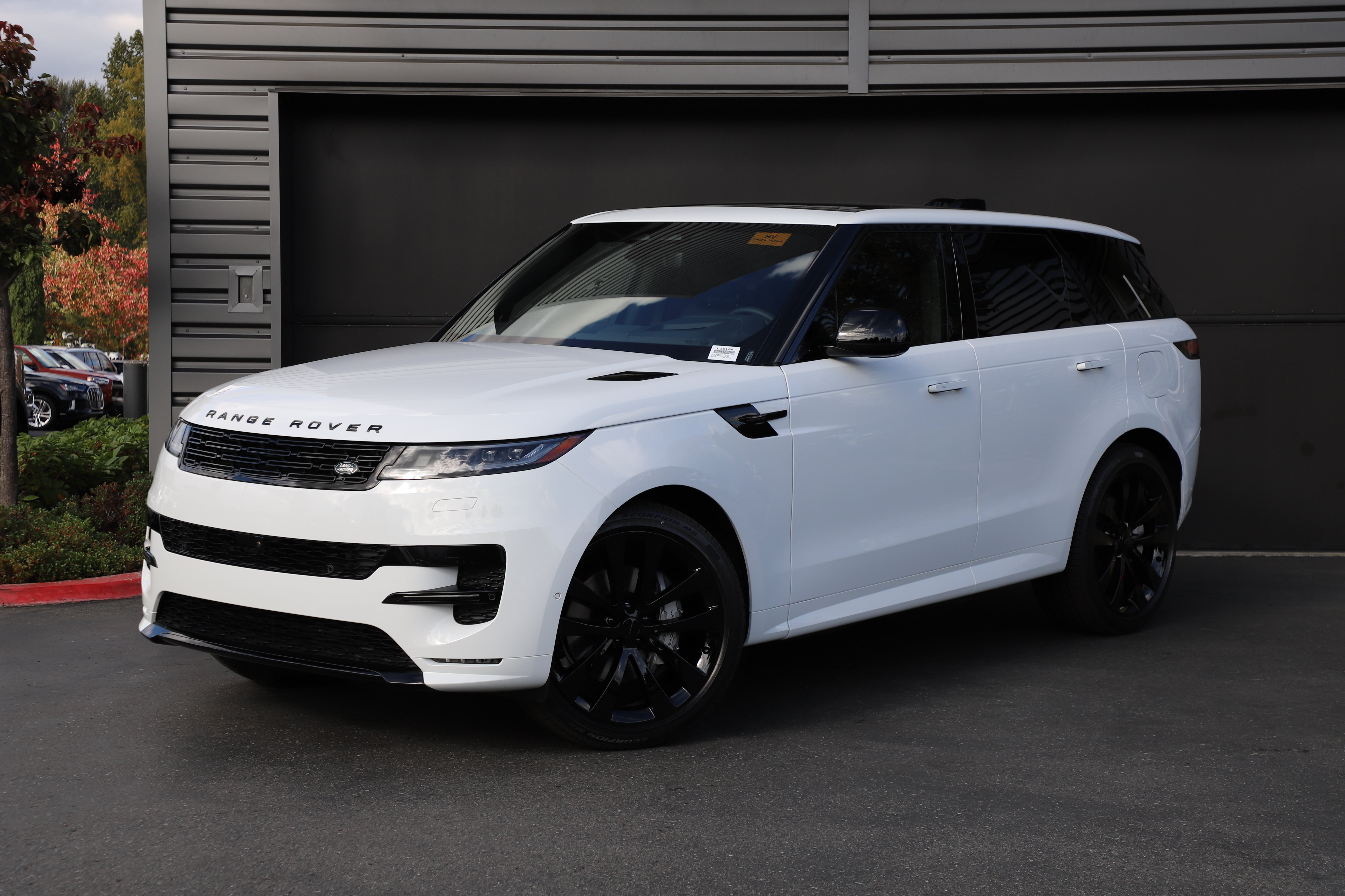 New 2026 Land Rover Range Rover Sport Dynamic SE