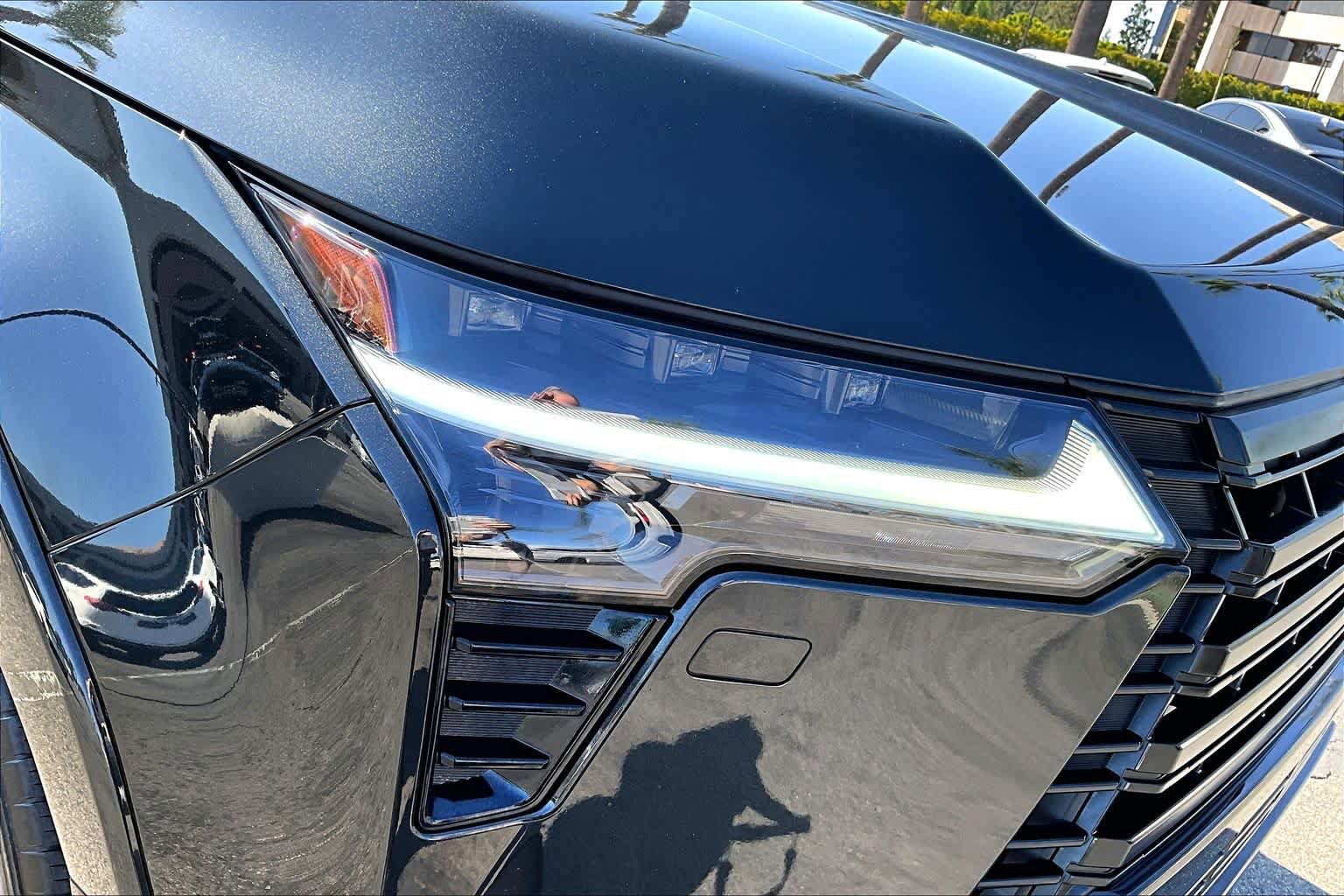 Used 2024 Lexus GX 550 w/ Accessory Package (Z1) AWD/4WD image 26