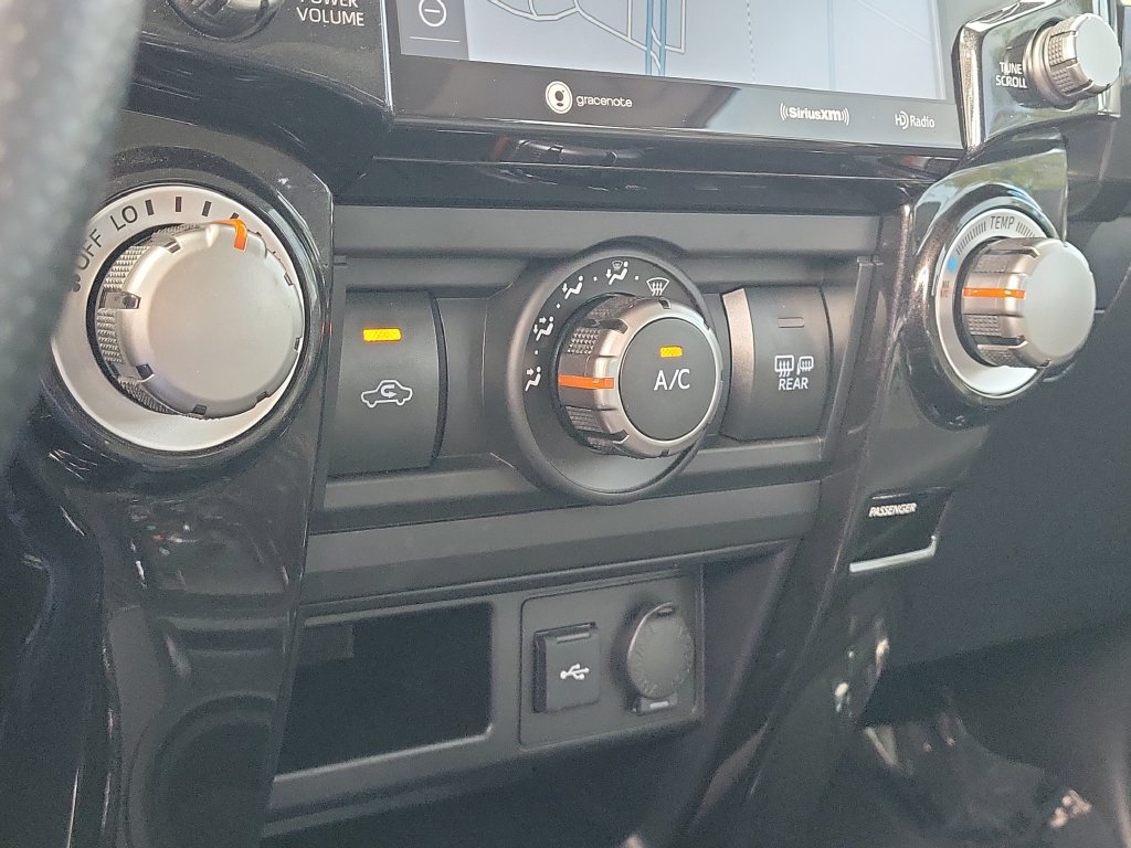 Certified 2023 Toyota 4Runner TRD Off-Road Premium w/ Moonroof Package AWD/4WD image 17