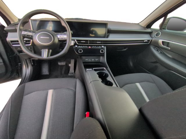 Used 2026 Hyundai Sonata Blue FWD image 17