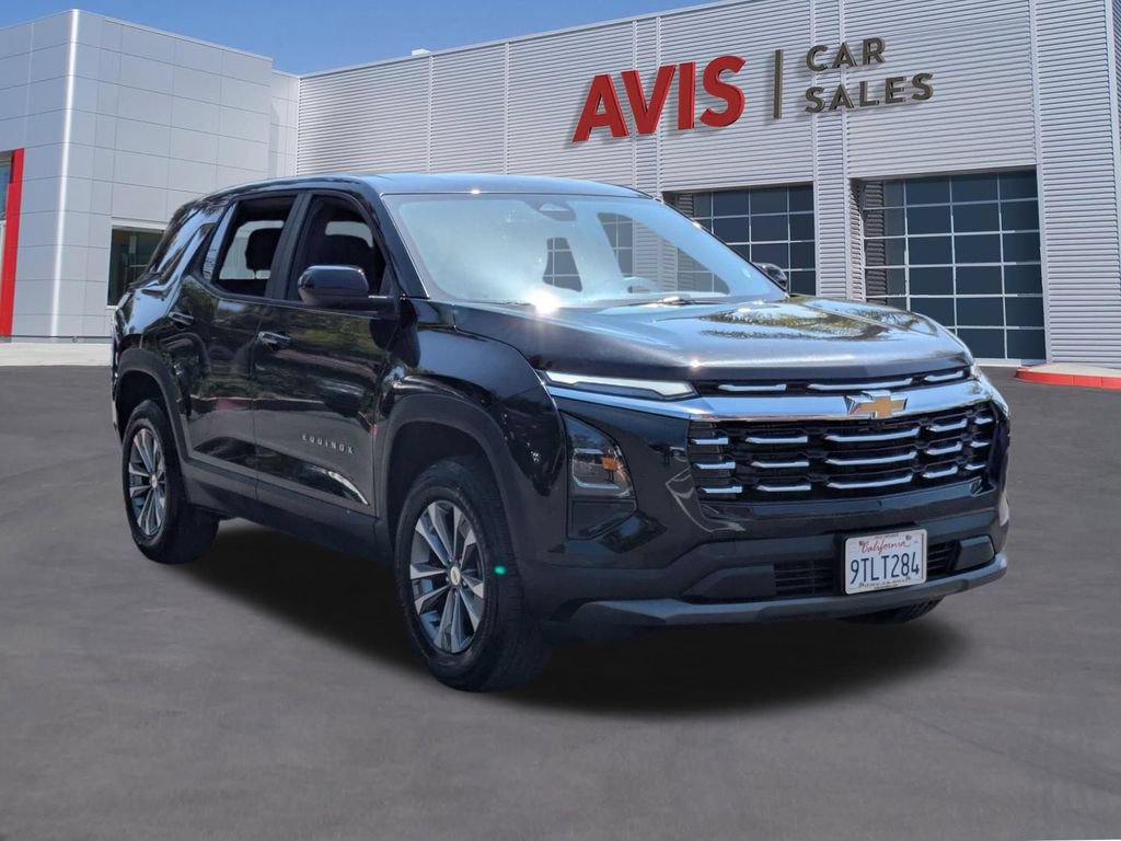 Used 2025 Chevrolet Equinox LT FWD image 3