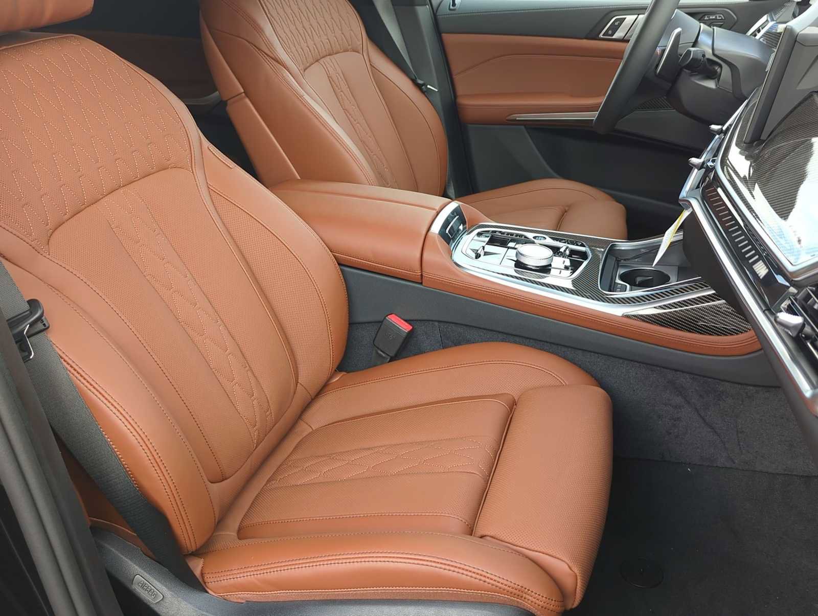 Used 2026 BMW X7 M60i image 22