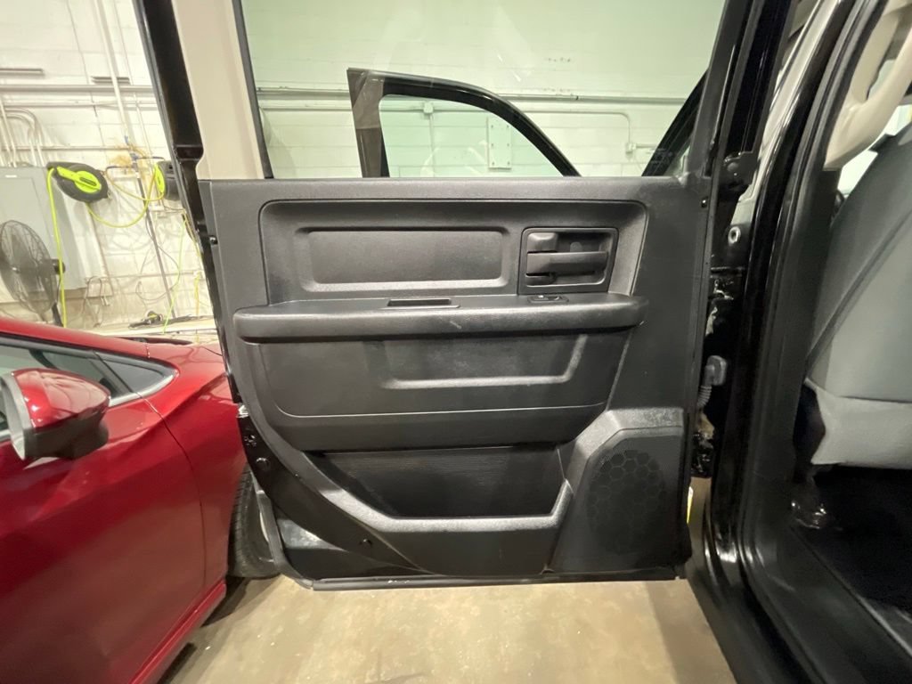 Used 2014 RAM 1500 Tradesman w/ Popular Equipment Group AWD/4WD image 28