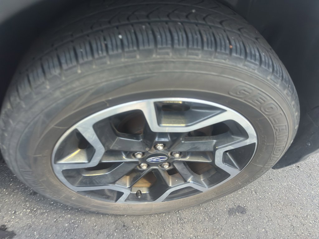 Used 2017 Subaru Crosstrek 2.0i Limited image 36