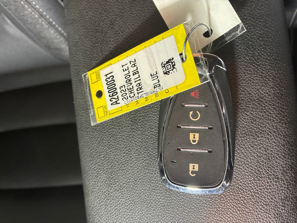 Used 2023 Chevrolet TrailBlazer ACTIV w/ Convenience Package image 36