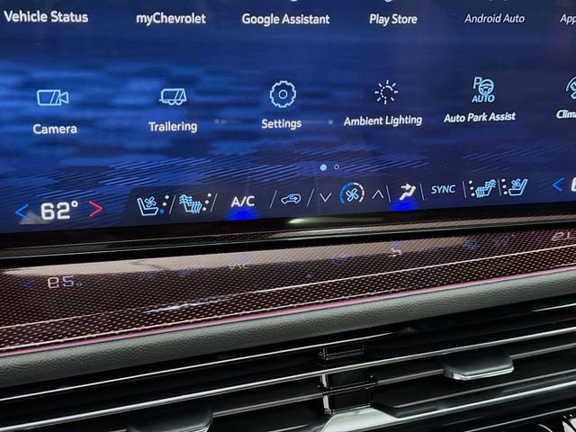 New 2026 Chevrolet Traverse RS w/ LPO, Floor Liner Package image 16