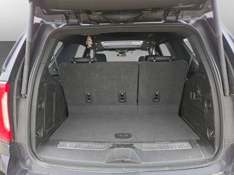 Used 2023 GMC Yukon Denali image 32