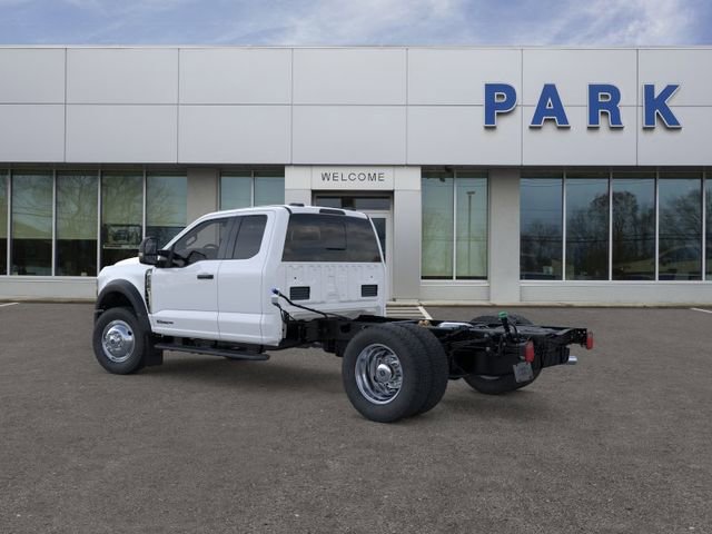 New 2026 Ford F550 4x4 Supercab Super Duty image 5