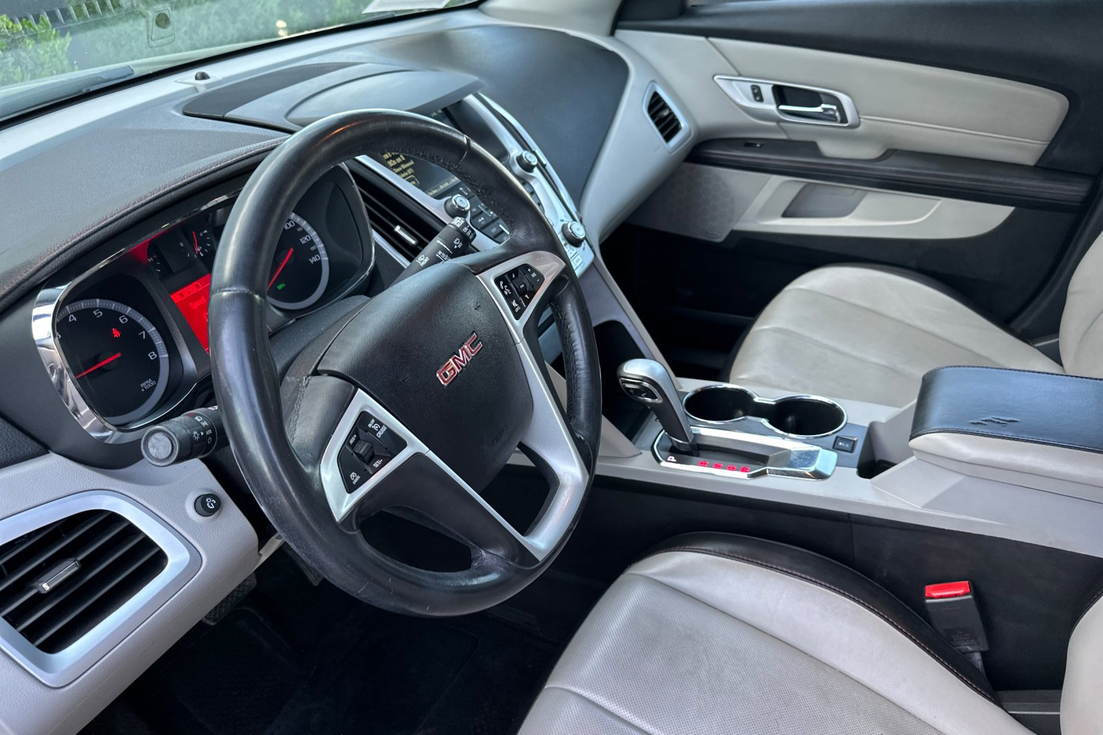 Used 2013 GMC Terrain SLT image 10