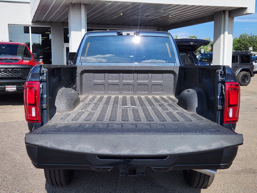 New 2026 RAM 2500 Big Horn AWD/4WD image 11