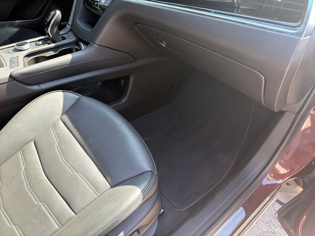 Certified 2023 Cadillac XT6 Sport w/ Platinum Package AWD/4WD image 39