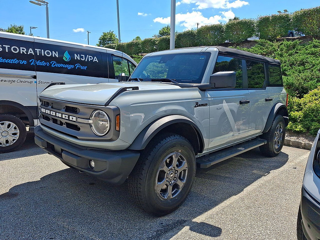 Certified 2024 Ford Bronco Big Bend AWD/4WD image 2