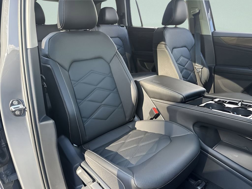 New 2026 Volkswagen Atlas SE image 27