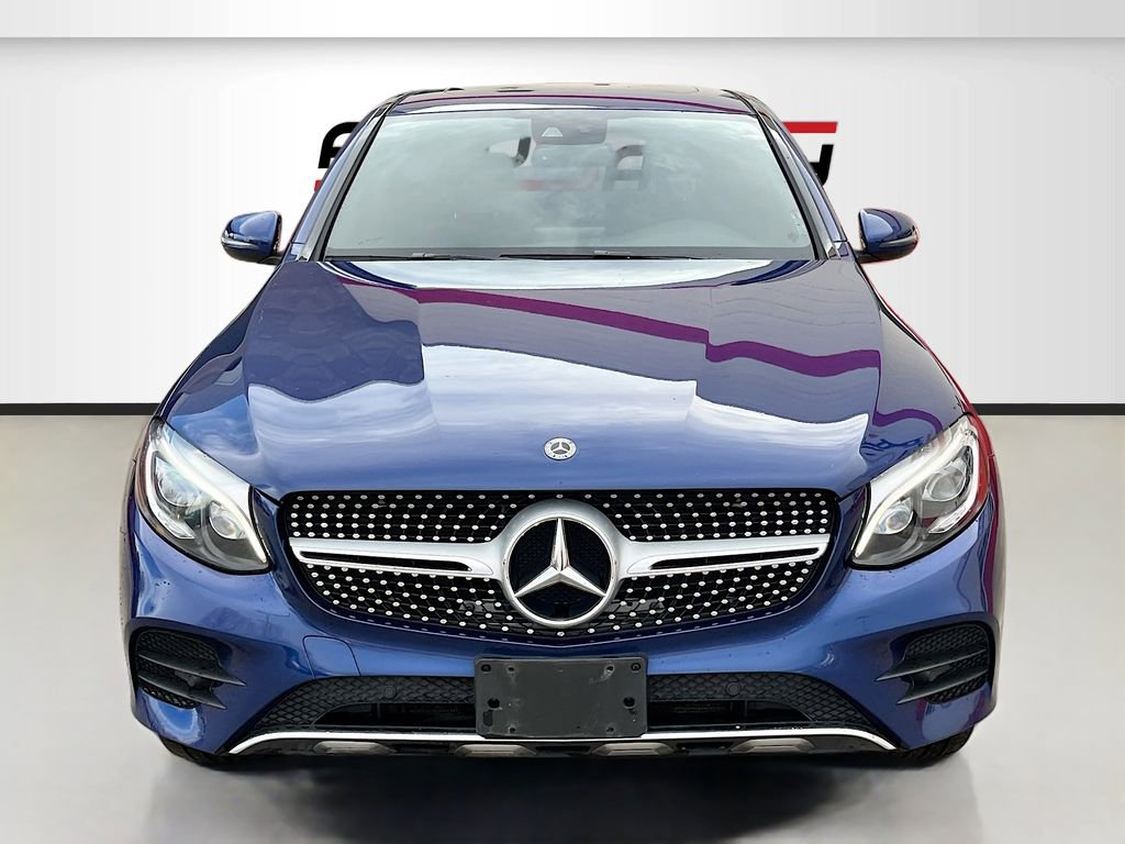 Used 2019 Mercedes-Benz GLC 300 4MATIC Coupe image 2
