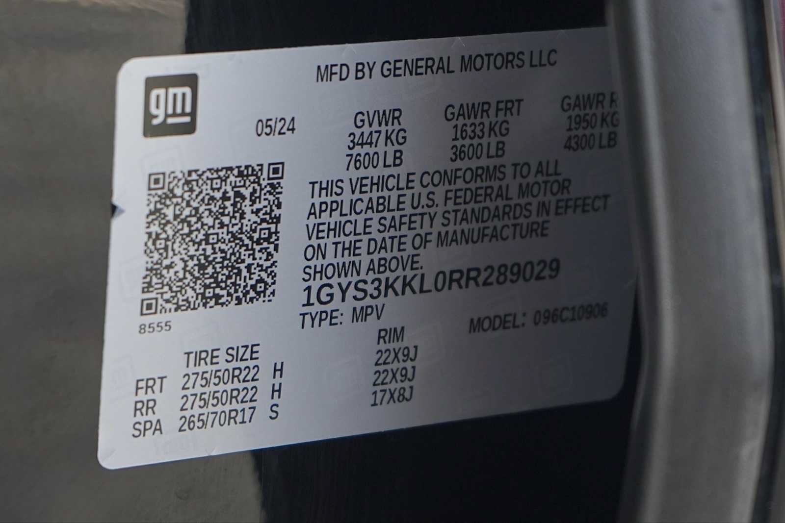 Used 2024 Cadillac Escalade ESV Premium Luxury RWD image 30