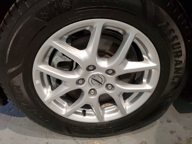 Used 2023 Chrysler Pacifica Touring-L FWD image 29