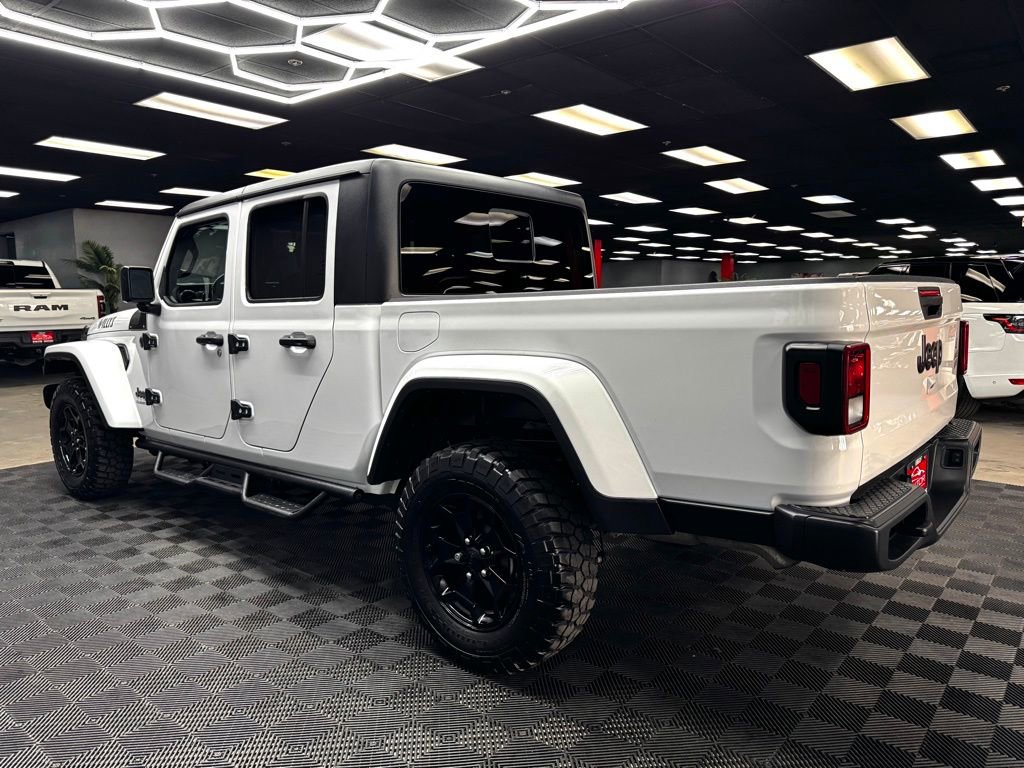 Used 2022 Jeep Gladiator Willys image 9