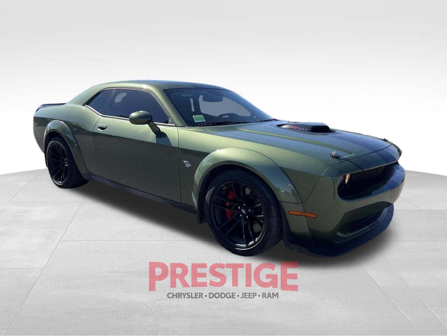 Used 2021 Dodge Challenger R/T Scat Pack RWD image 5