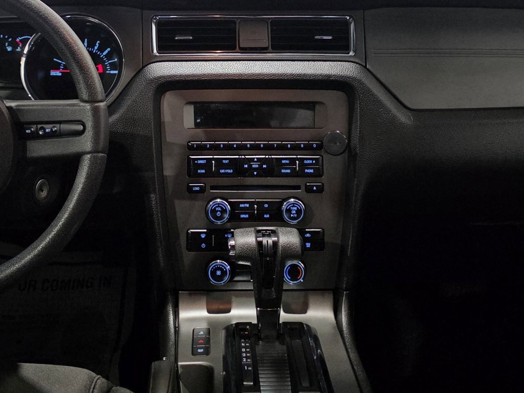 Used 2012 Ford Mustang Coupe image 10