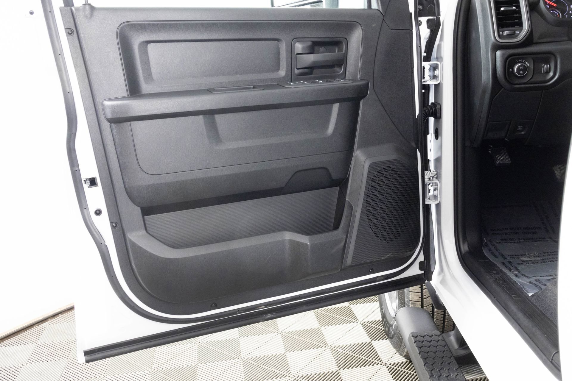 New 2026 RAM 3500 Tradesman image 15