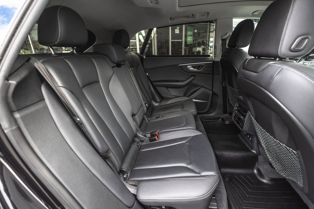 Used 2019 Audi Q8 Prestige w/ Adaptive Chassis Package image 34