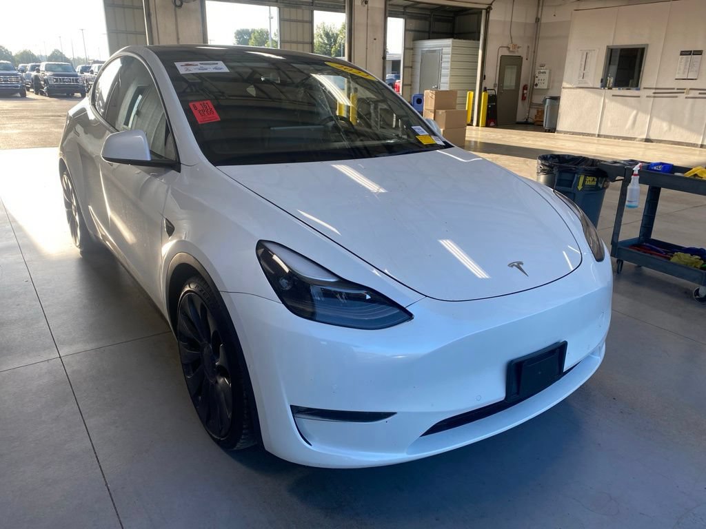 Used 2022 Tesla Model Y Performance AWD/4WD image 1