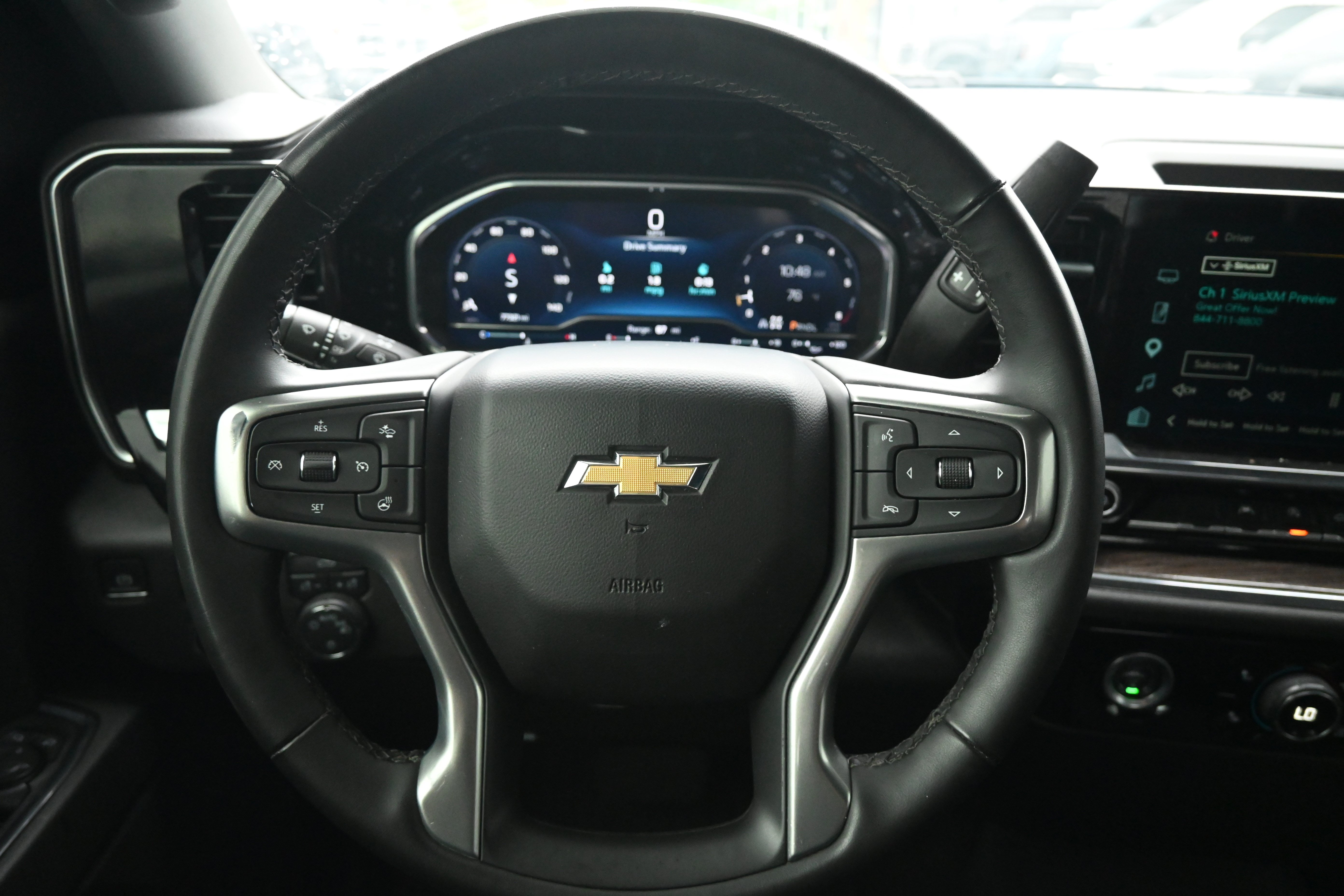 Used 2024 Chevrolet Silverado 1500 LT w/ Z71 Off-Road Package AWD/4WD image 17