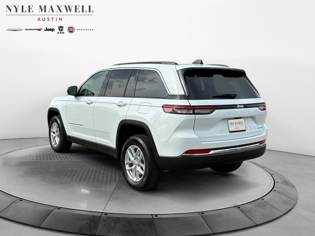 New 2026 Jeep Grand Cherokee Laredo RWD image 14
