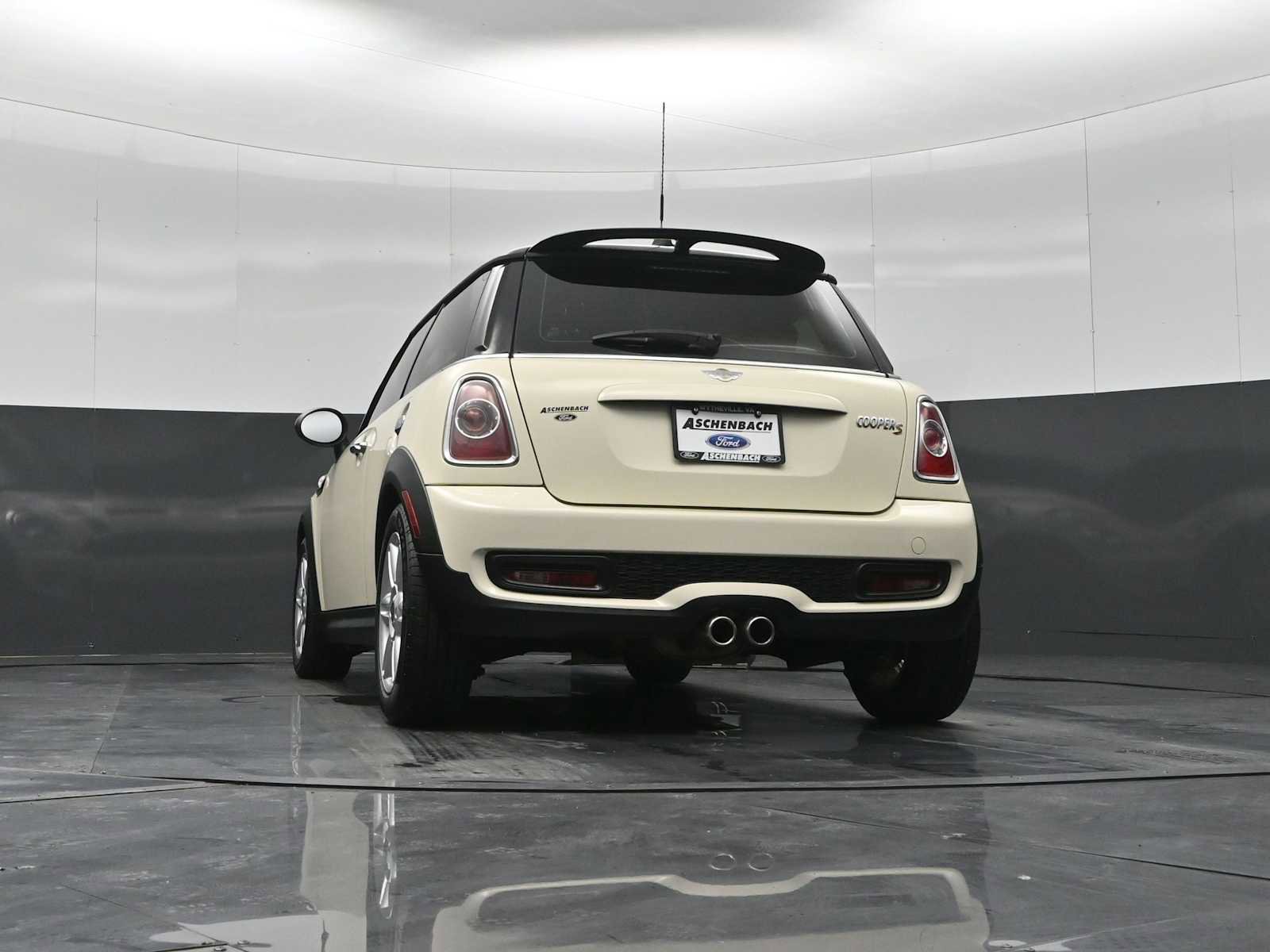Used 2012 MINI Cooper S image 26