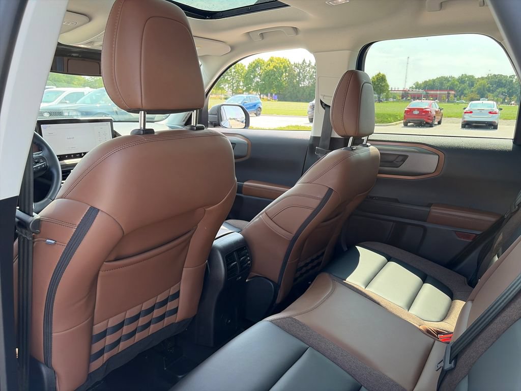 Used 2025 Ford Bronco Sport Outer Banks w/ Outer Banks Tech Package+ AWD/4WD image 31