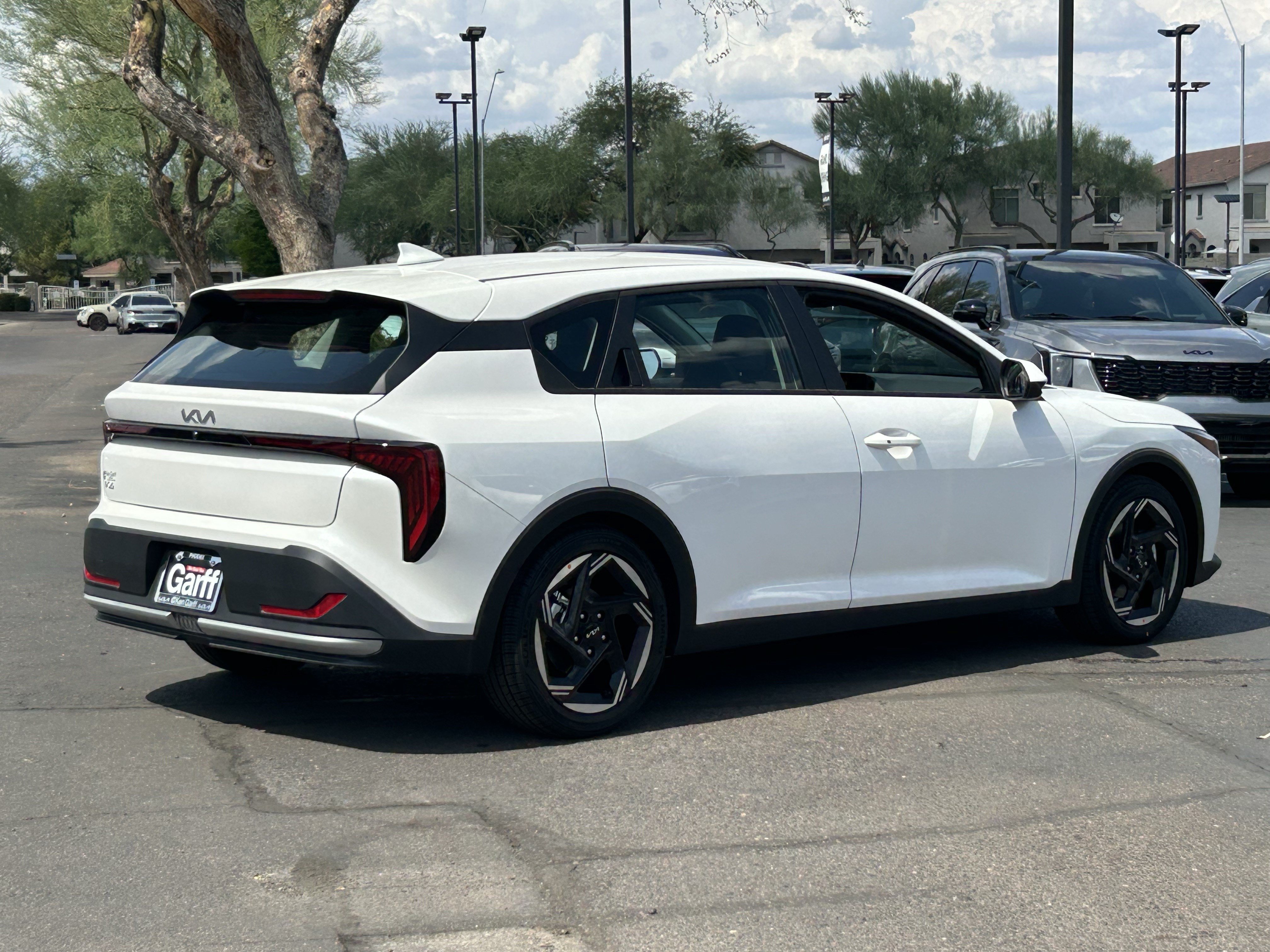 New 2026 Kia K4 GT-Line Turbo FWD image 3
