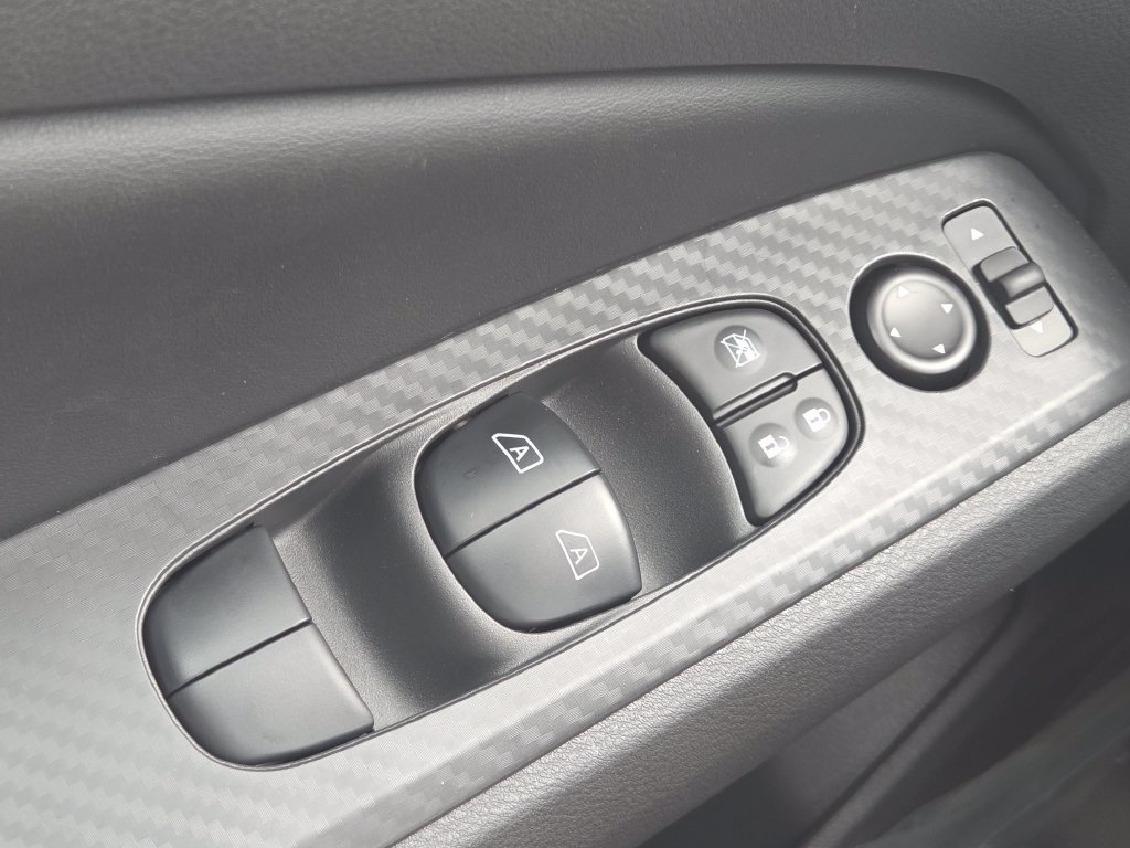 New 2026 Nissan Altima 2.5 SV AWD/4WD image 8