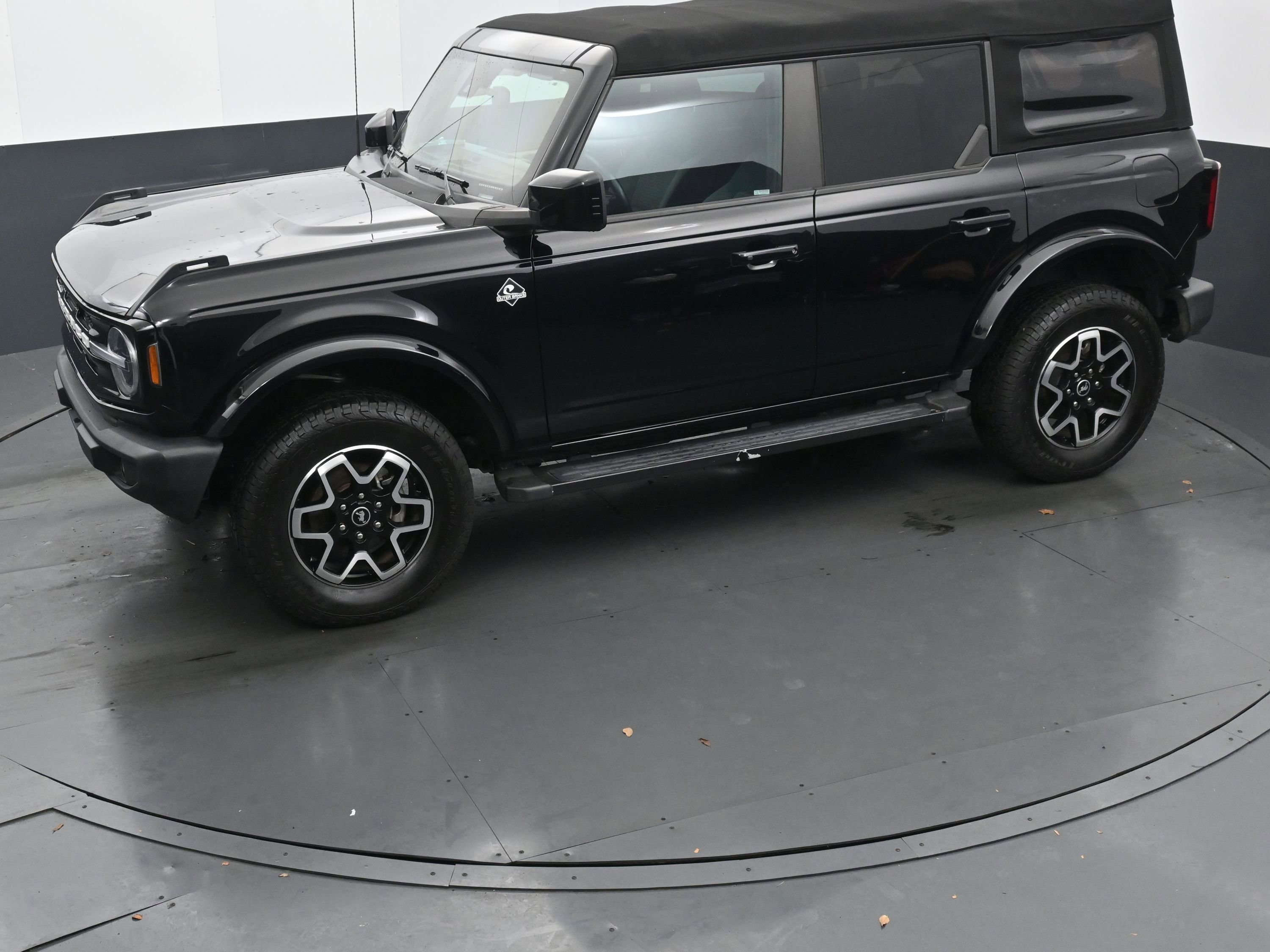 Used 2022 Ford Bronco Outer Banks image 27