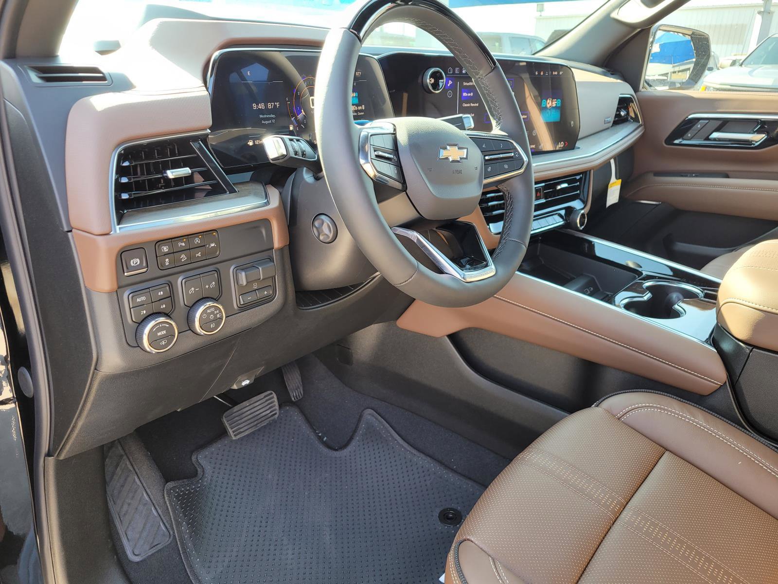 New 2026 Chevrolet Tahoe High Country AWD/4WD image 12
