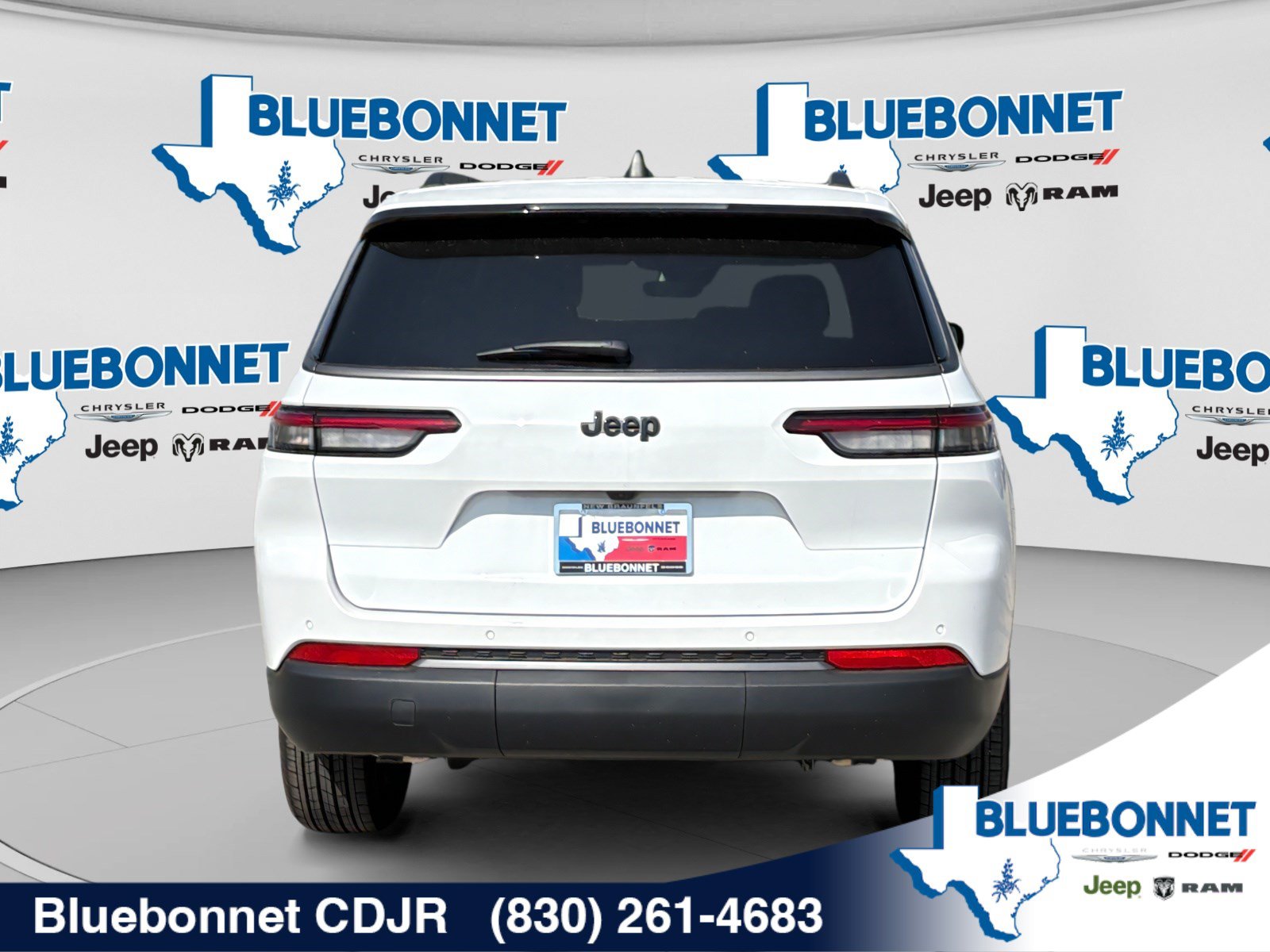 New 2026 Jeep Grand Cherokee L 2WD image 6