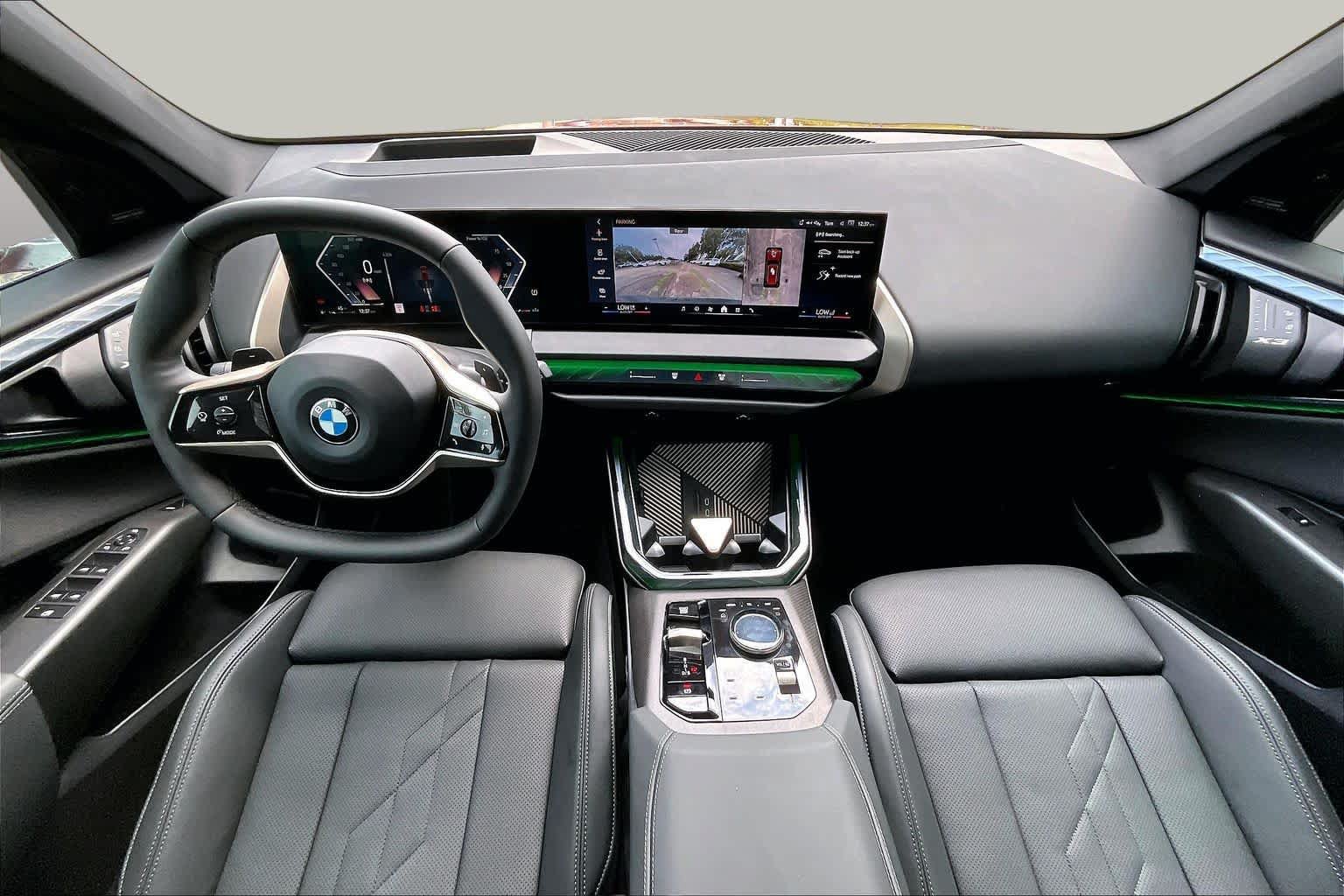 Used 2025 BMW X3 xDrive30i w/ Premium Package AWD/4WD image 16