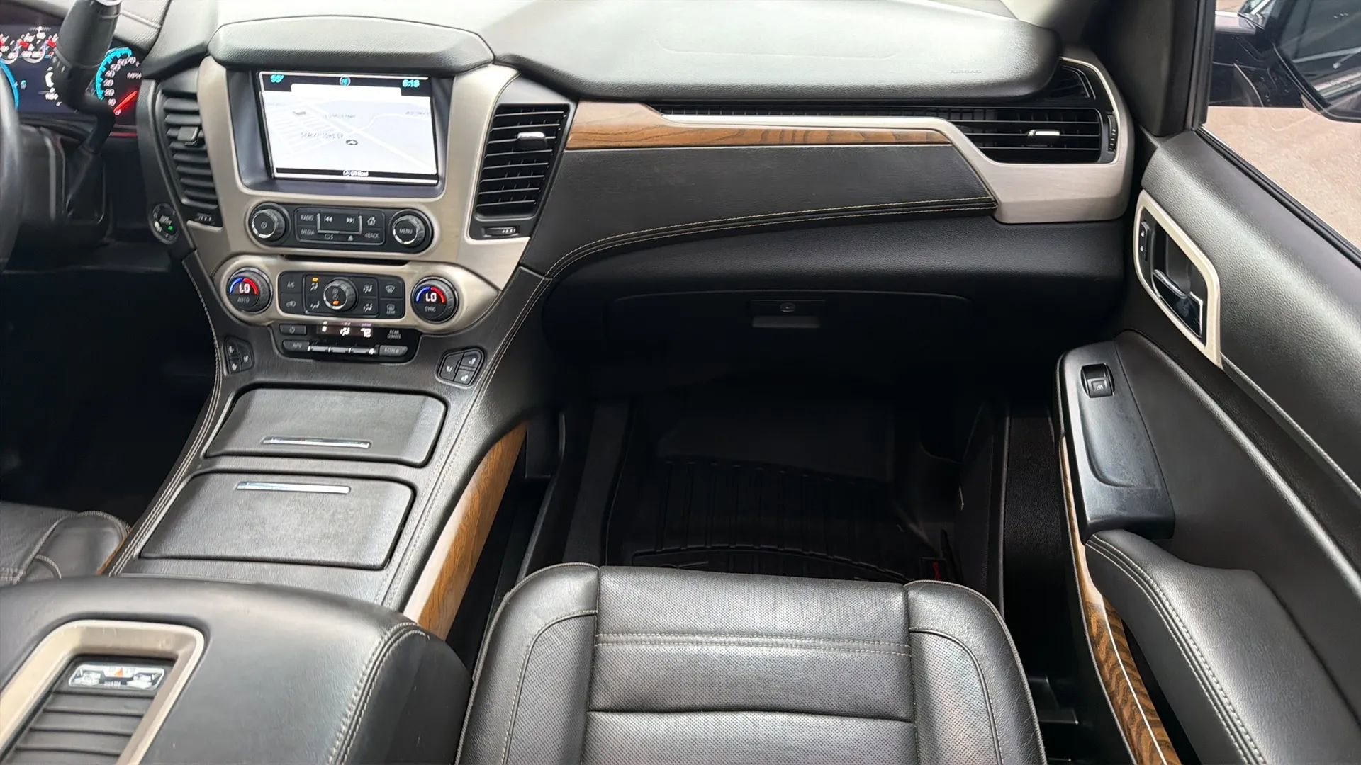 Used 2019 GMC Yukon Denali w/ Denali Ultimate Package image 79